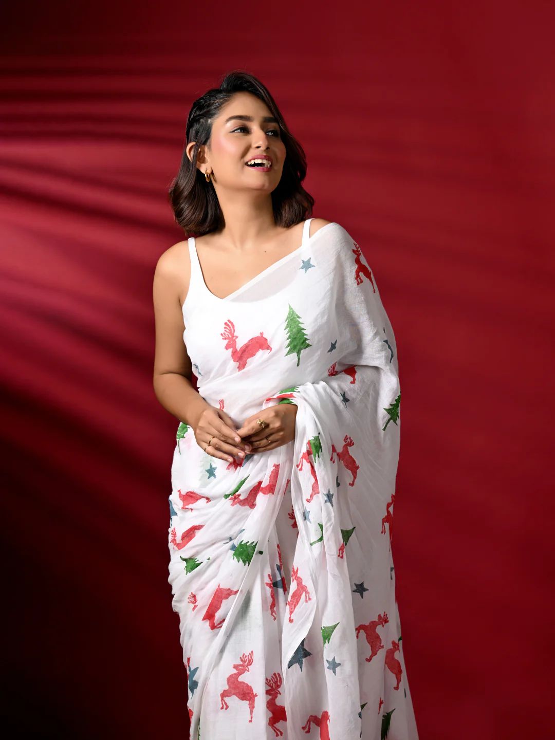 Linen Saree with Digital Print"